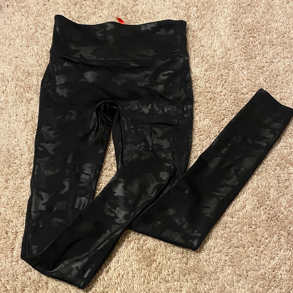 Spanx Black Camouflage Leggings